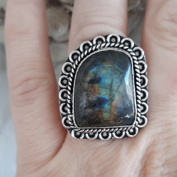 New Labradorite 925 Silver Ring. - Picture 4 of 7